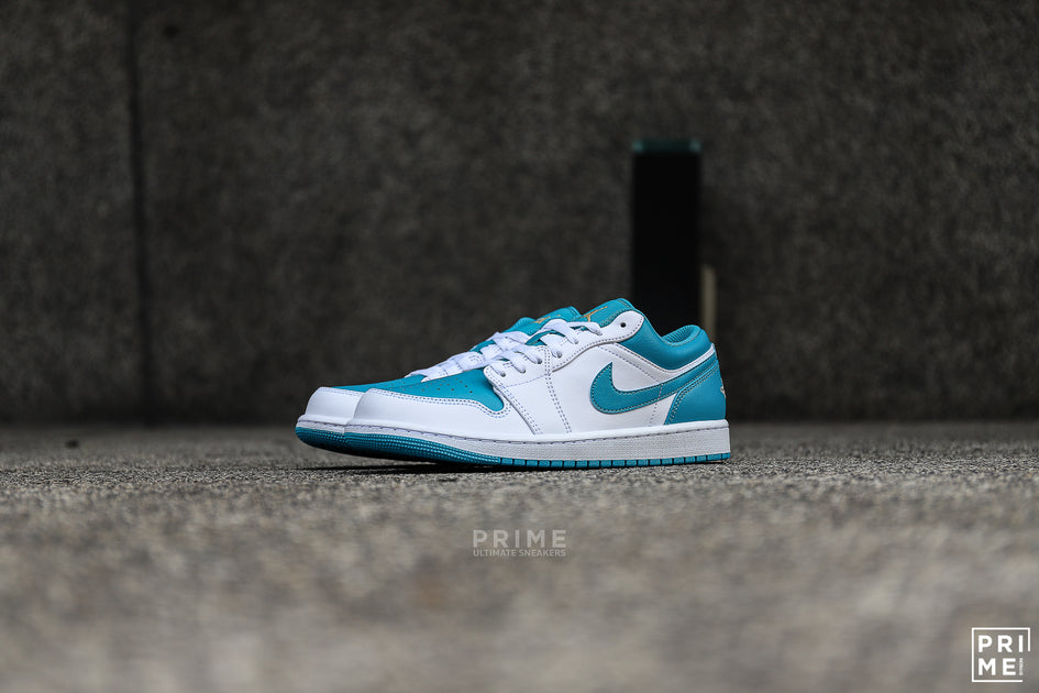 シューズ(男性用) Nike Air Jordan1 Low\"Aquatone\"553558-174 Nike Air Jordan 1 Low Aquatone Blue White Gold 553558-174