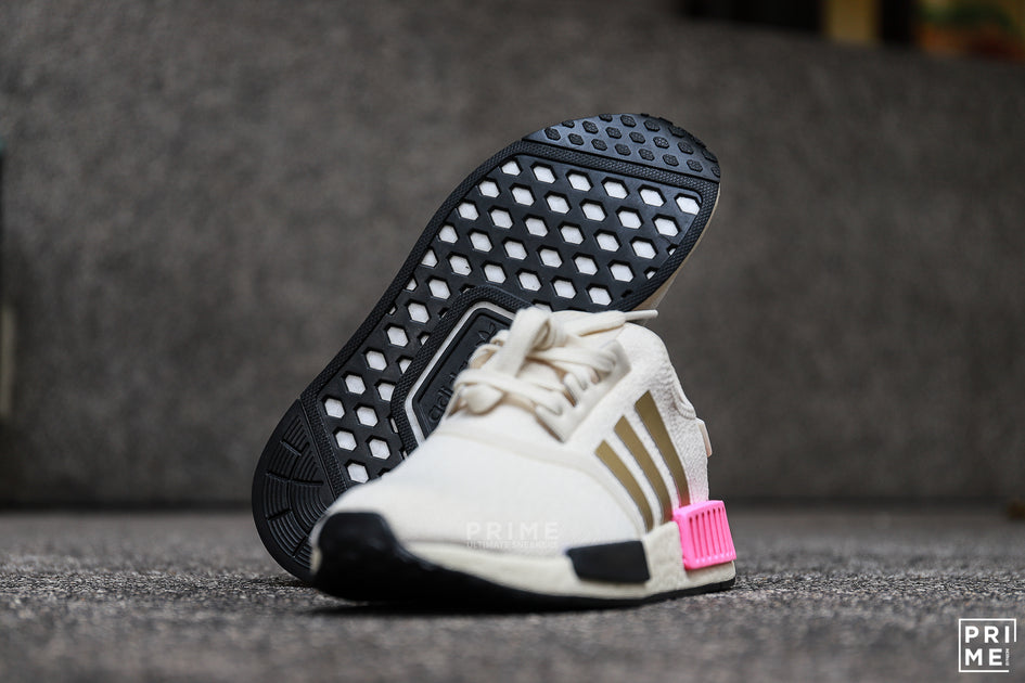 Adidas nmd r1 white gold ราคา sale