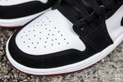 NIKE Air Jordan 1 Low SE Black Toe 2025 IB8971 106
