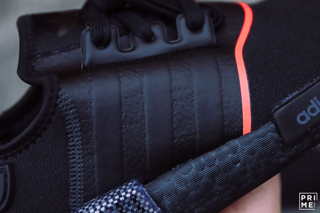 Adidas NMD R1 Core Black / Core Black / Solar Red (EE5085) – Prime