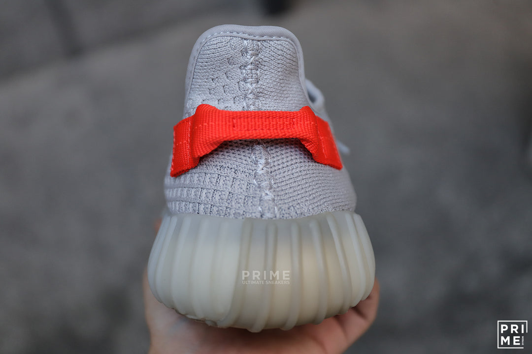 yeezy tail light 9.5