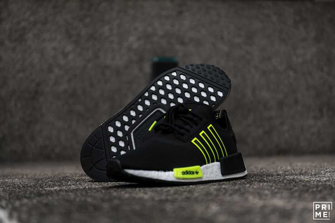 Adidas NMD R1 Primeblue Core Black/Yellow (GY3605)