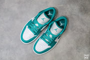 Nike Air Jordan 1 Low White/ Emerald / White  (DC0744-132)