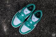 Nike Air Jordan 1 Low White / Emerald / White  (DC0744 132)